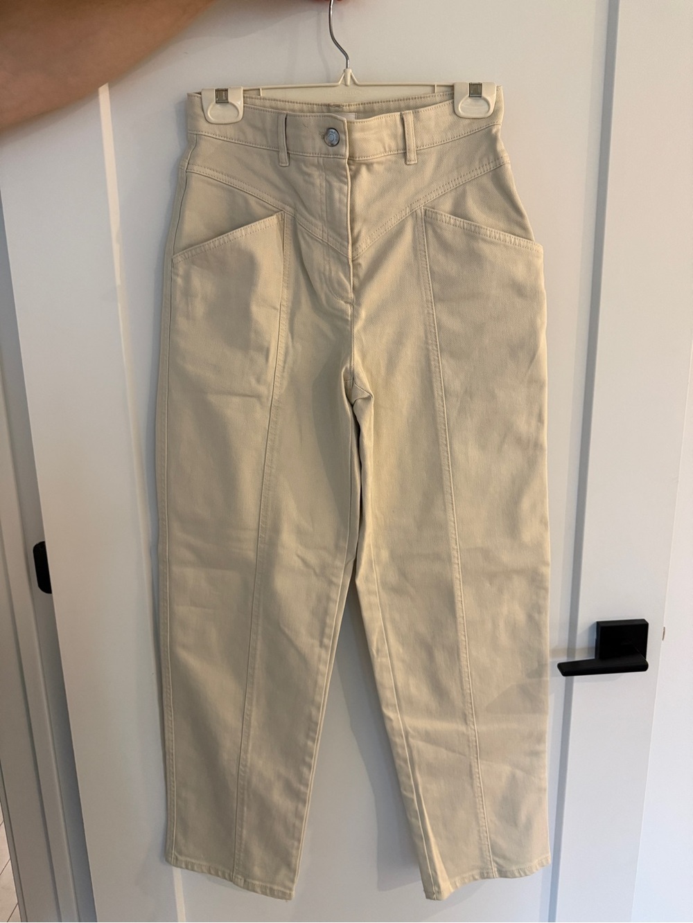 Wilfred High-Rise Cream Straight Jeans